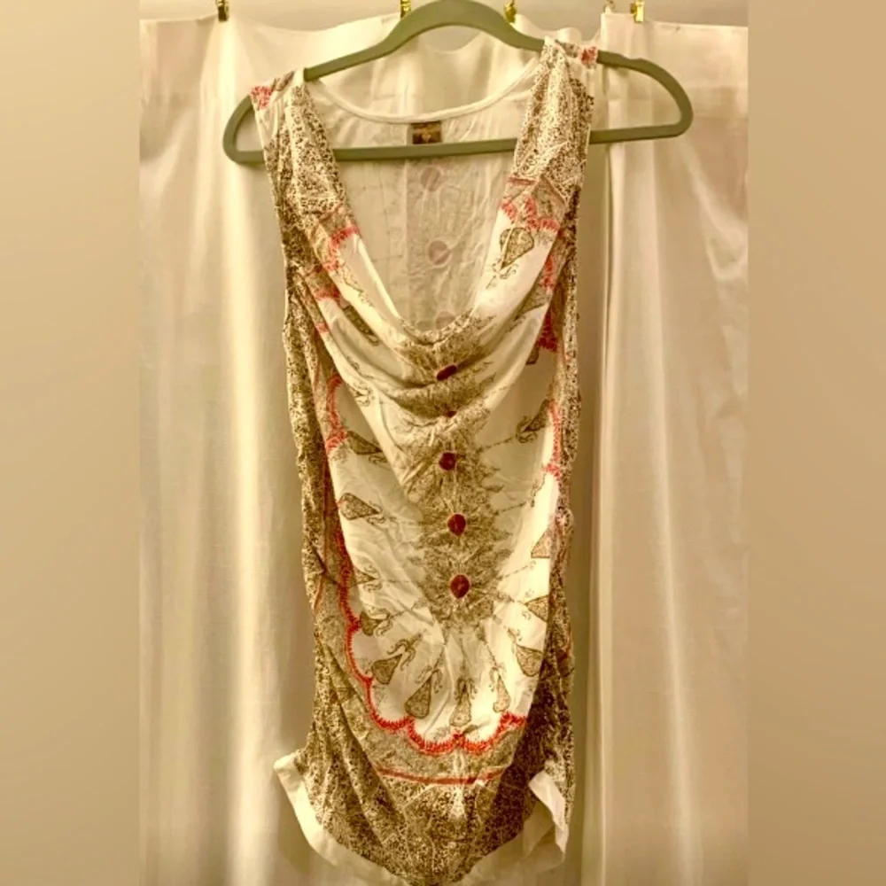 Language top - Picture 2 of 3